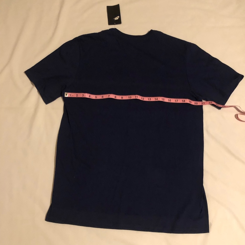 NWT Nike Just Do It Swoosh Large Navy T-shirt - Picture 3 of 4
